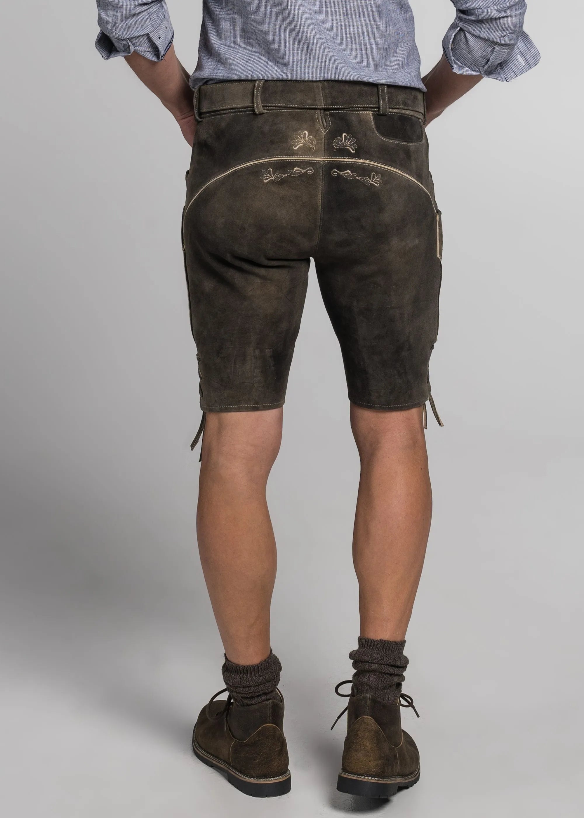 Lederhosen-Men-Friedrich-Back