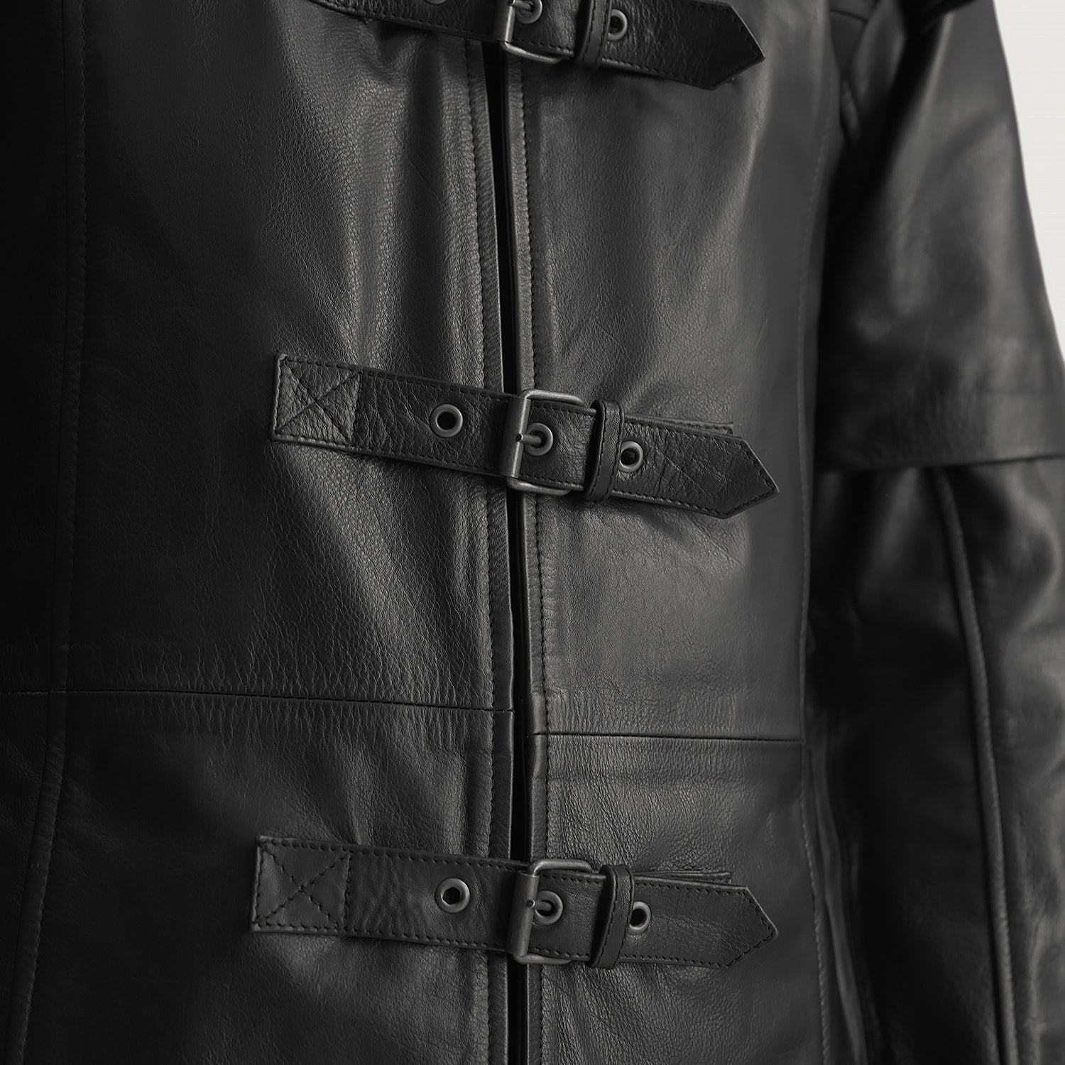 huntsman-black-hooded-leather-trench-coat-buckles